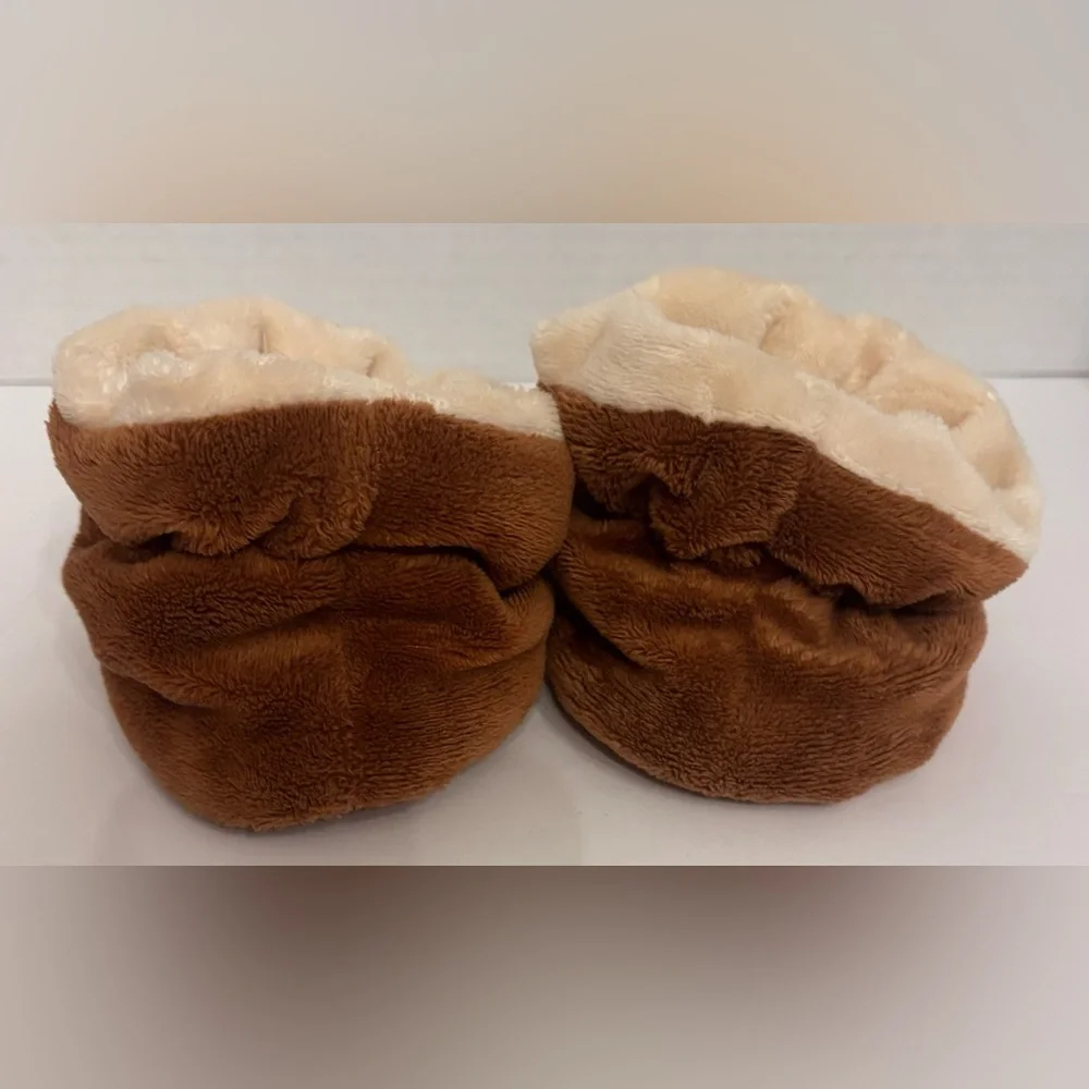 Rudolph The Red Nose Reindeer Infant Baby Unisex Booties Crib Shoes.